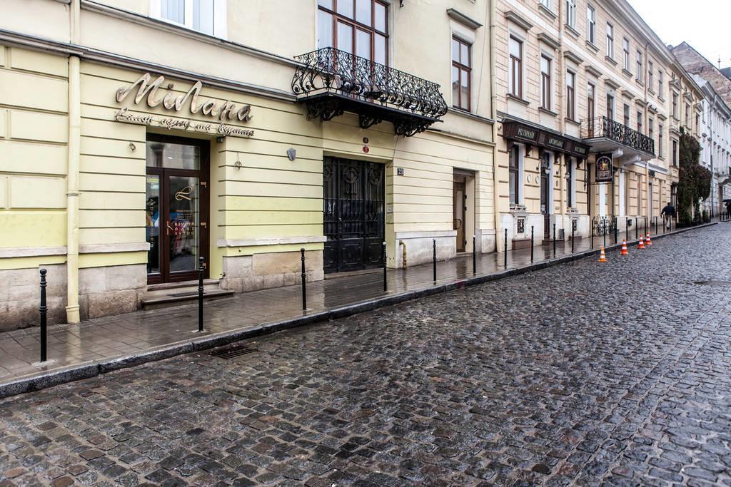 Romantic Apartments - Оn Valova Street Lviv Extérieur photo